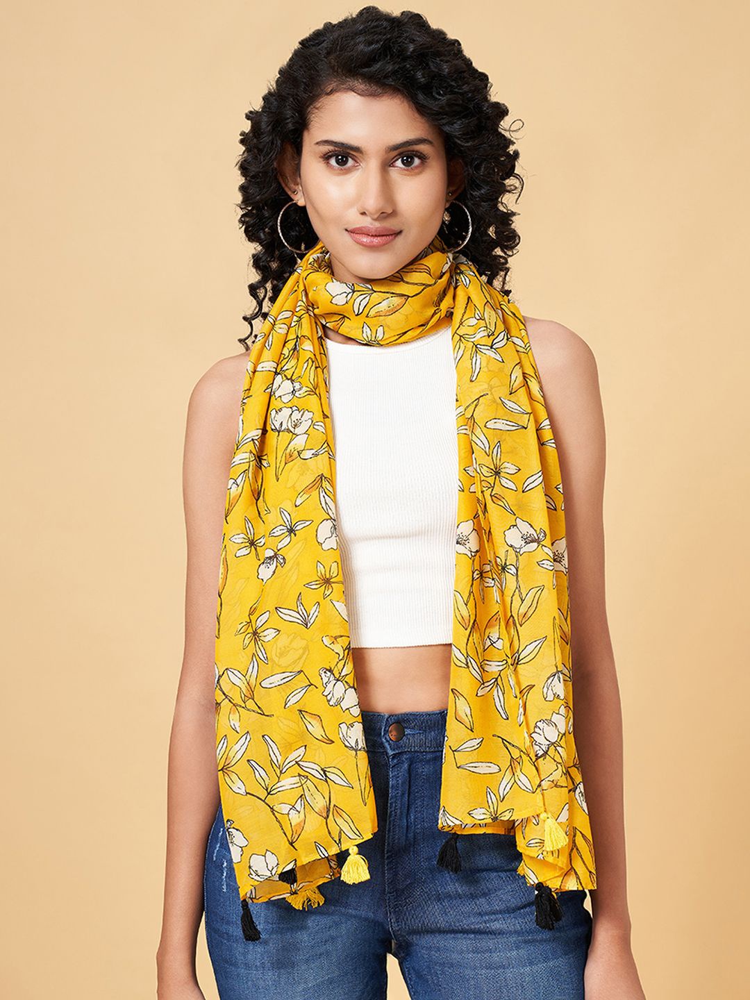 

Honey by Pantaloons Women Printed Scarf, Yellow