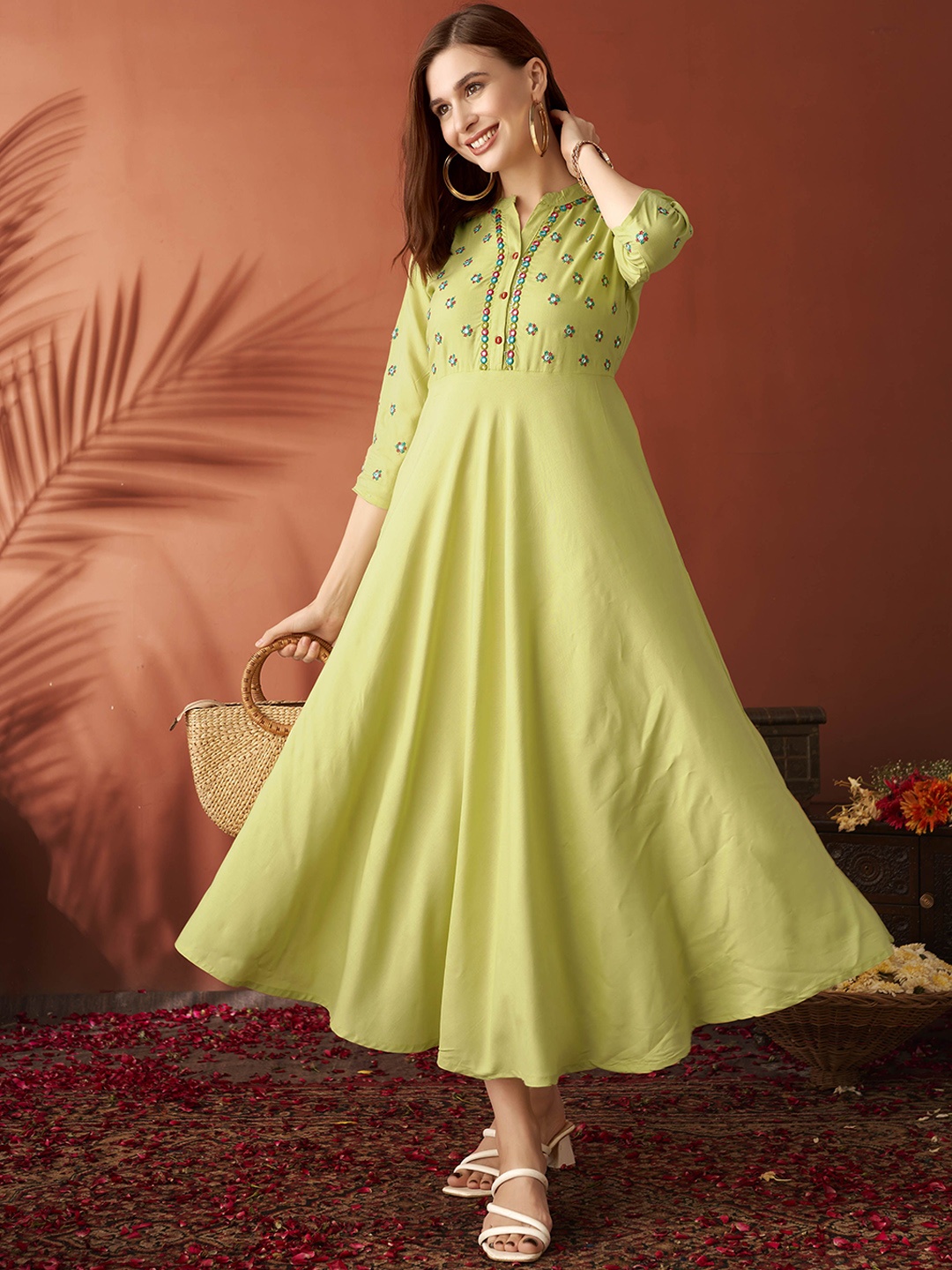 

Anouk Floral Embroidered Mandarin Collar Anarkali Kurta, Green