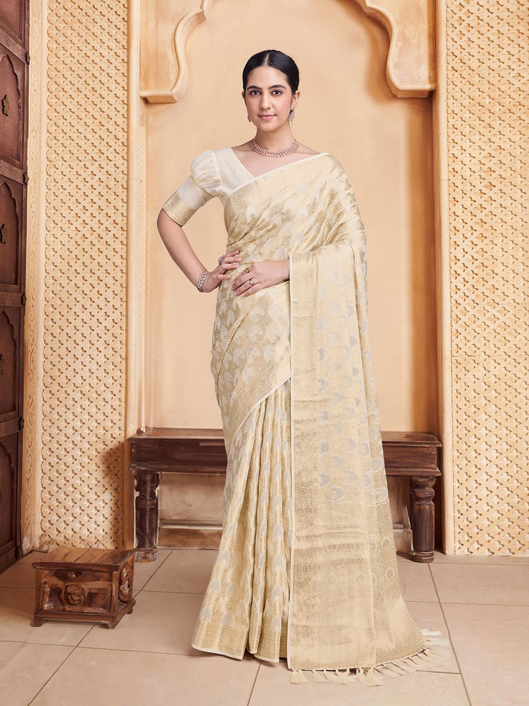 

House of Pataudi Woven Design Zari Art Silk Banarasi Saree, Cream