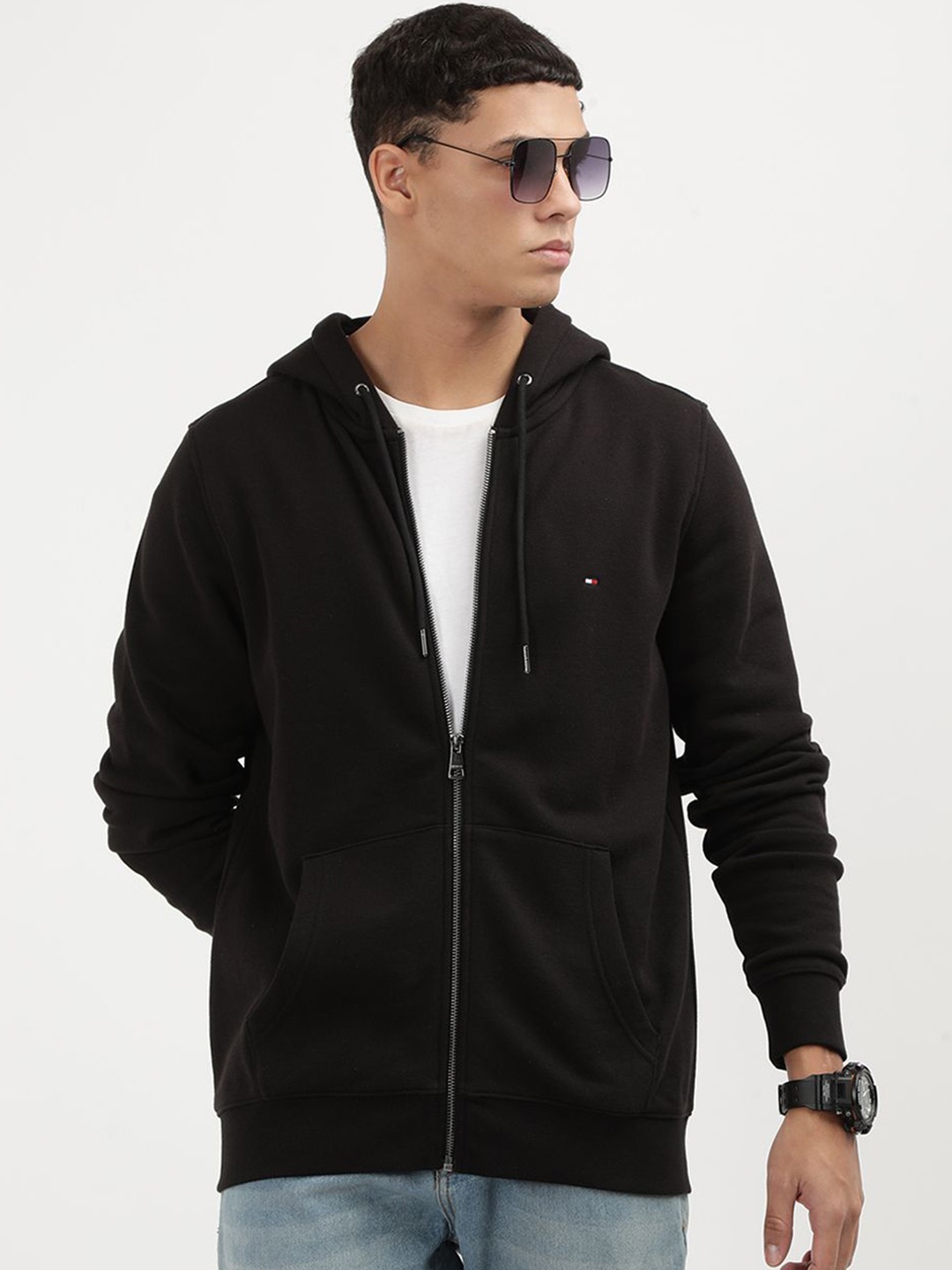 

Tommy Hilfiger Men Solid Hooded Sweatshirt, Black