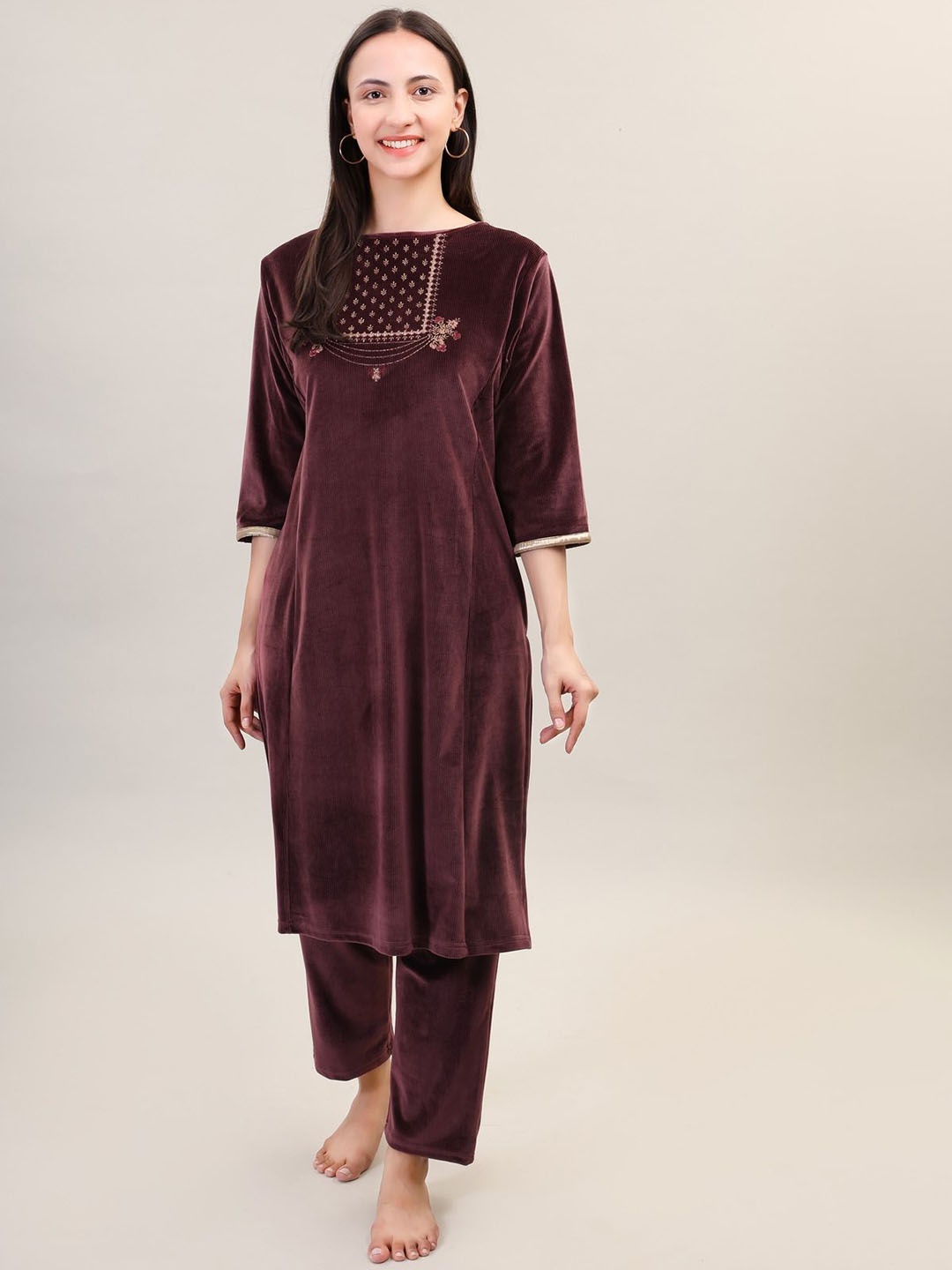 

Camey Women Night suit, Brown