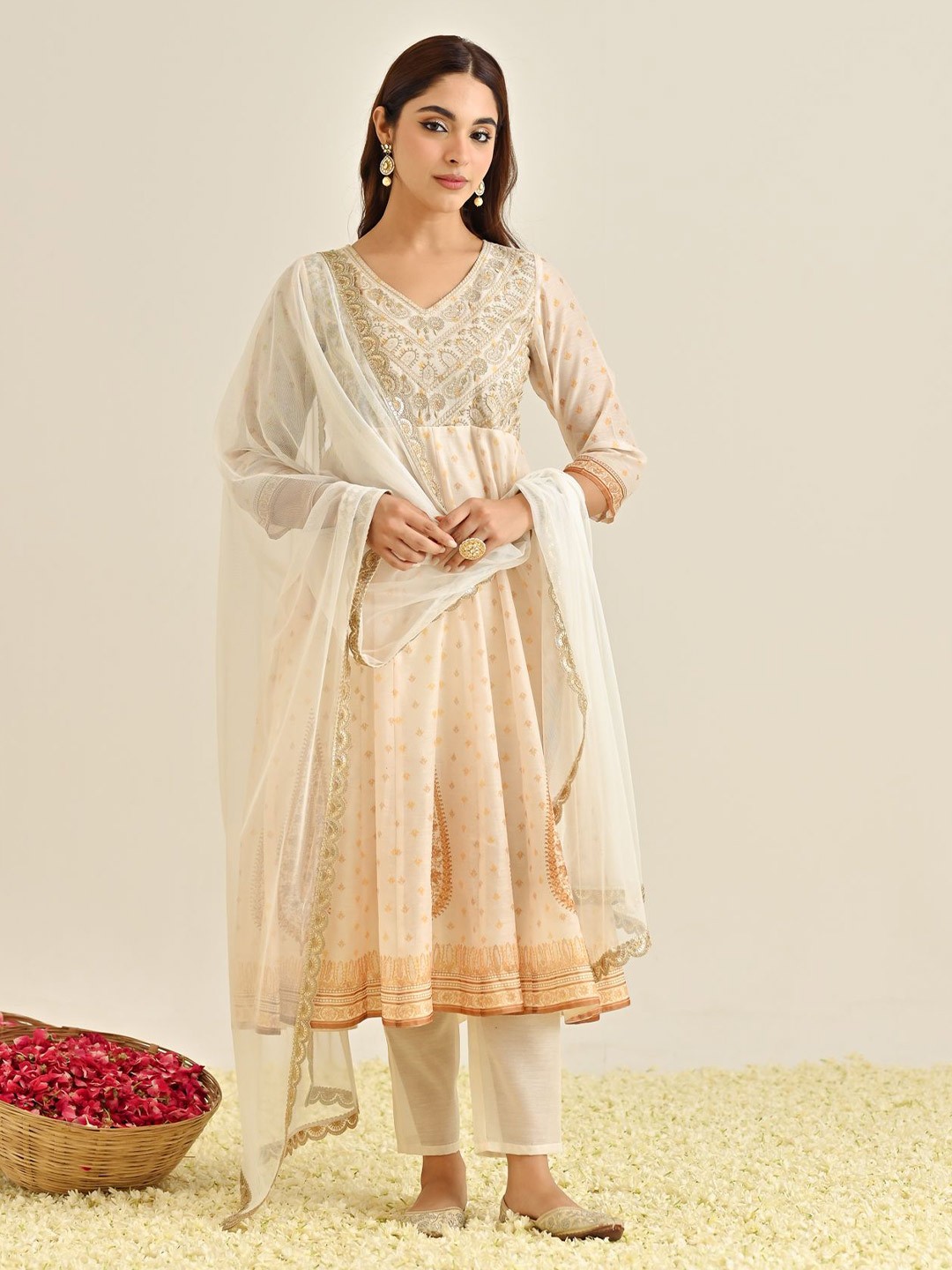 

Rustorange Floral Printed V-Neck Anarkali Panelled Kurta With Trousers & Dupatta, Off white