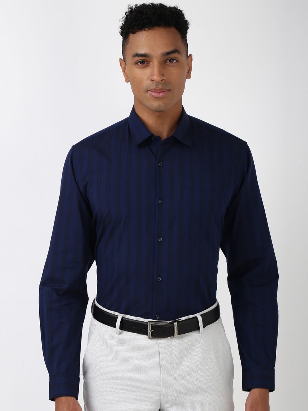 

Peter England Men Spread Collar Striped Polycotton Formal Shirt, Navy blue