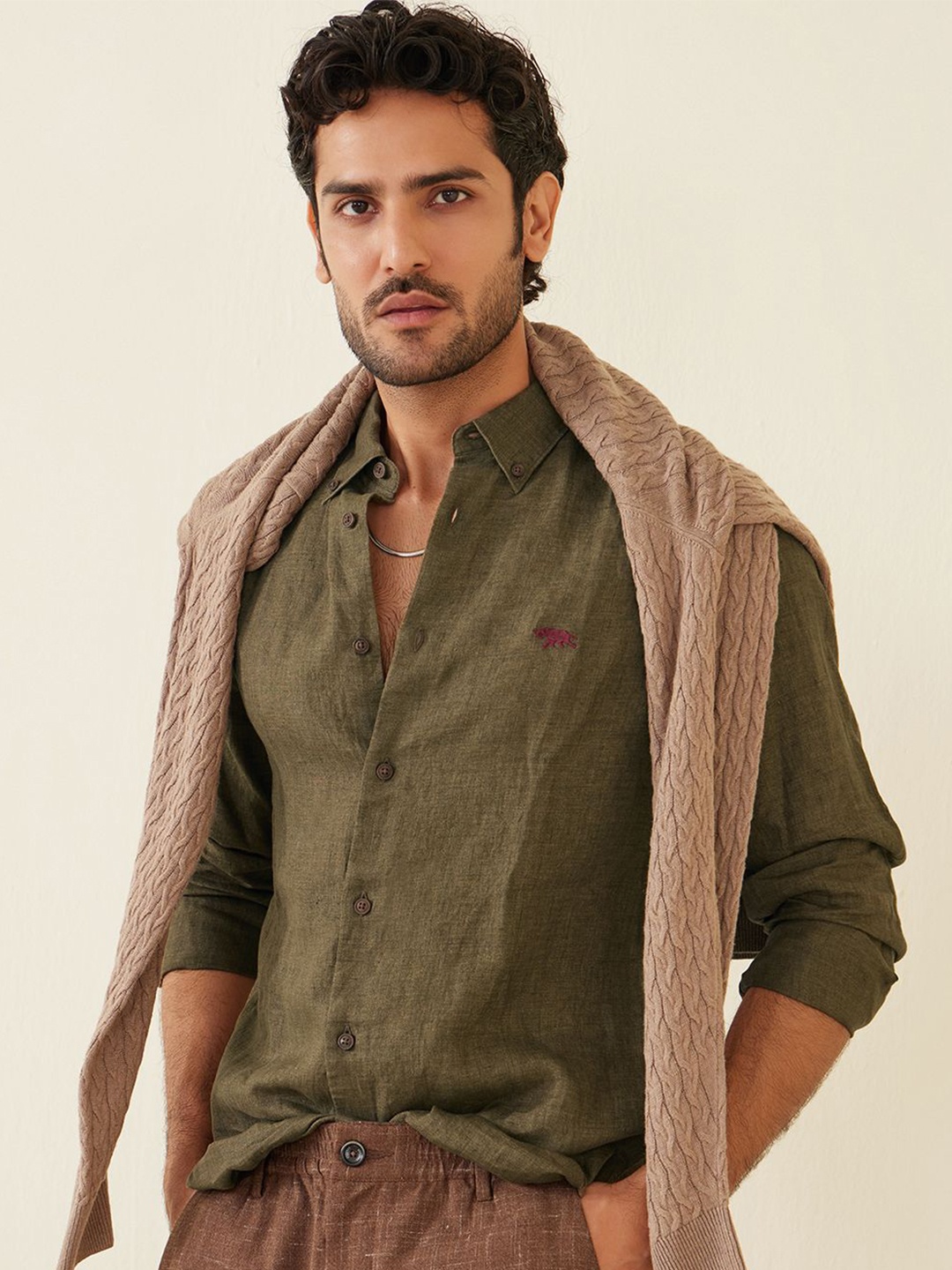 

Andamen Casual Men Solid Button-Down Collar Casual Shirt, Olive