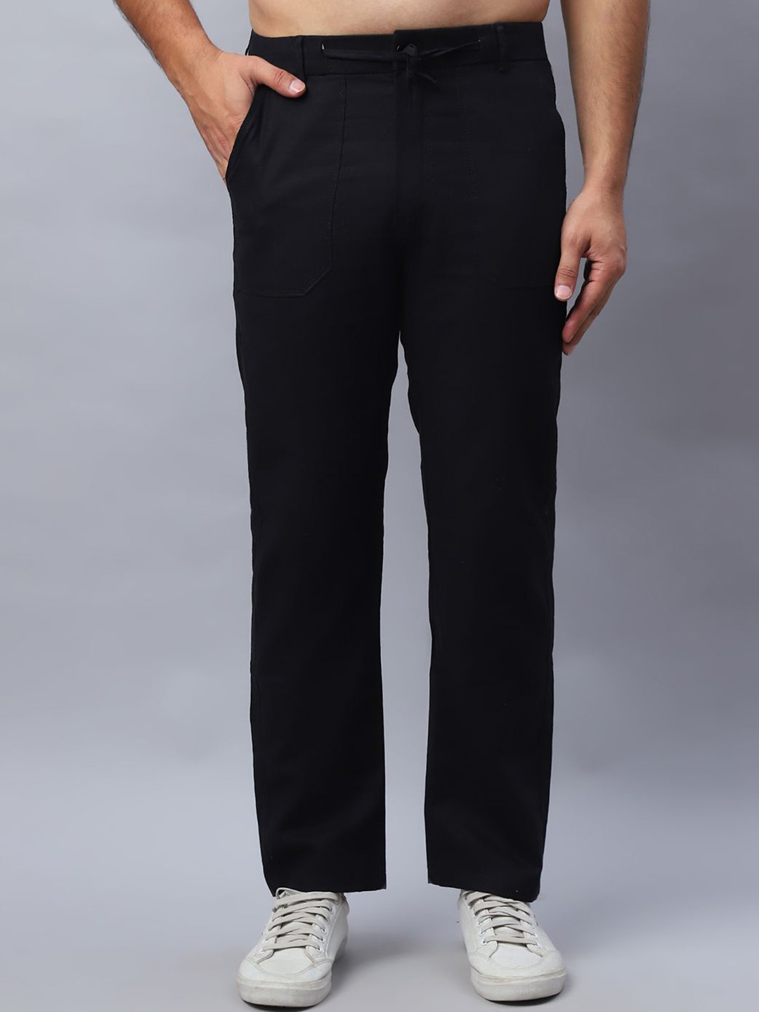 

Indian Needle Men Relaxed Straight Fit Easy Wash Trousers, Black