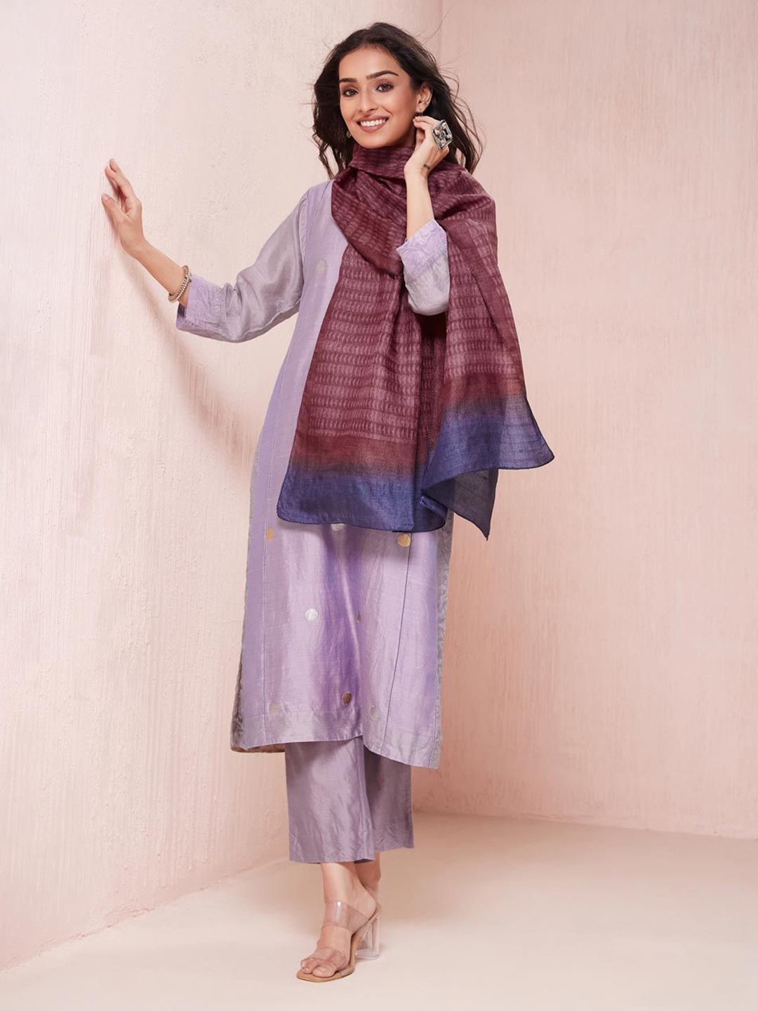

Fabindia Women Printed Stole, Maroon