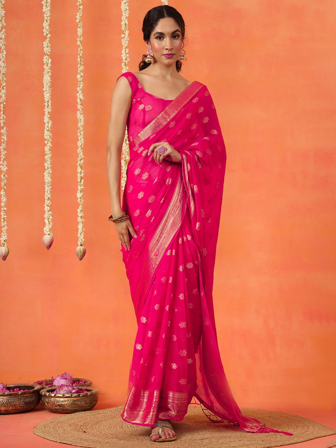 

Tikhi Imli Woven Design Ready to wear Zari Saree, Pink