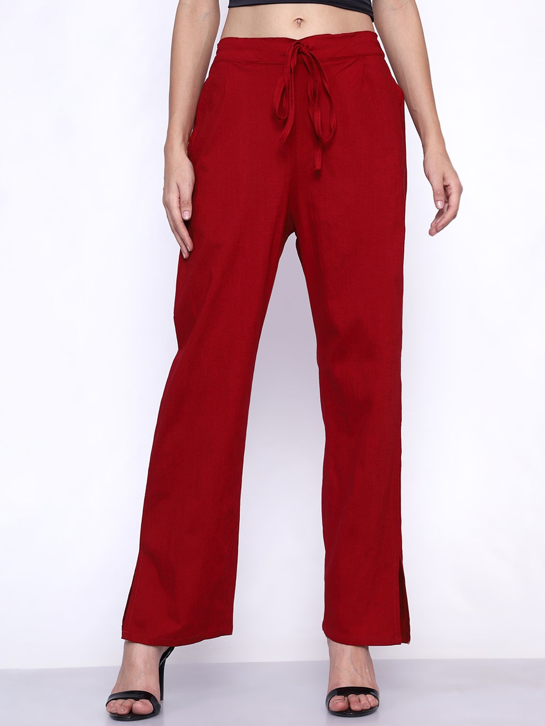 

Bhuja Women Relaxed Pleated Trousers, Maroon