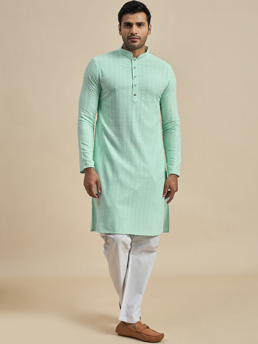 

Anouk Geometric Embroidered Mandarin Collar Straight Kurta, Sea green