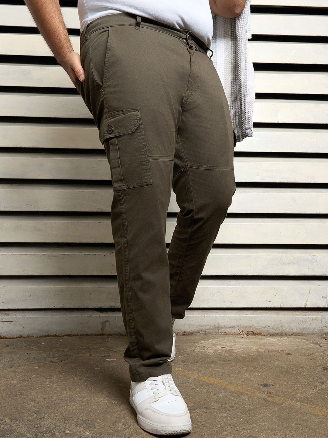 

Freeform by High Star Men Regular Fit Cargos Trousers, Olive