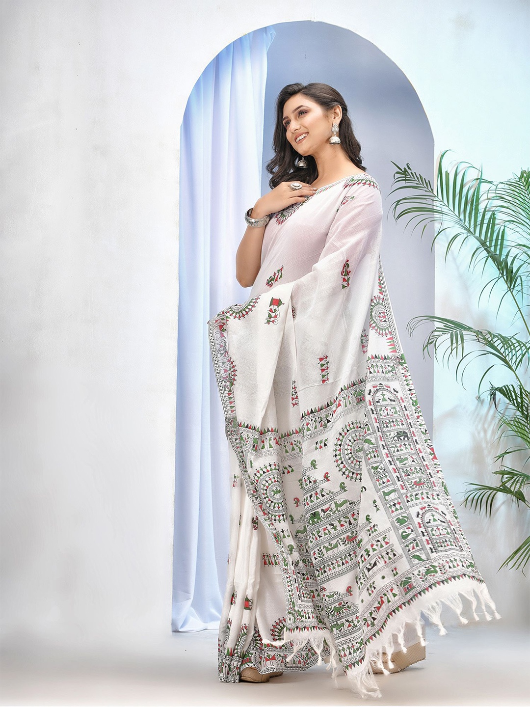 

DESH BIDESH Warli Pure Cotton Saree, White