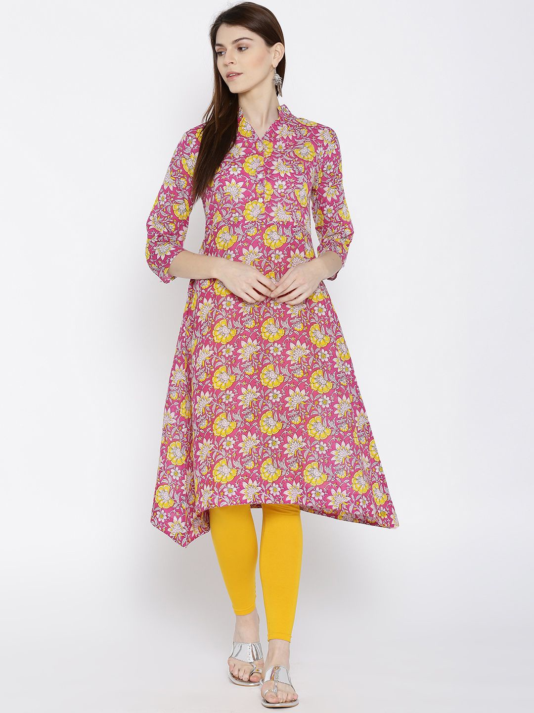

Sera Floral Printed Mandarin Collar Cotton A-Line Kurta, Pink