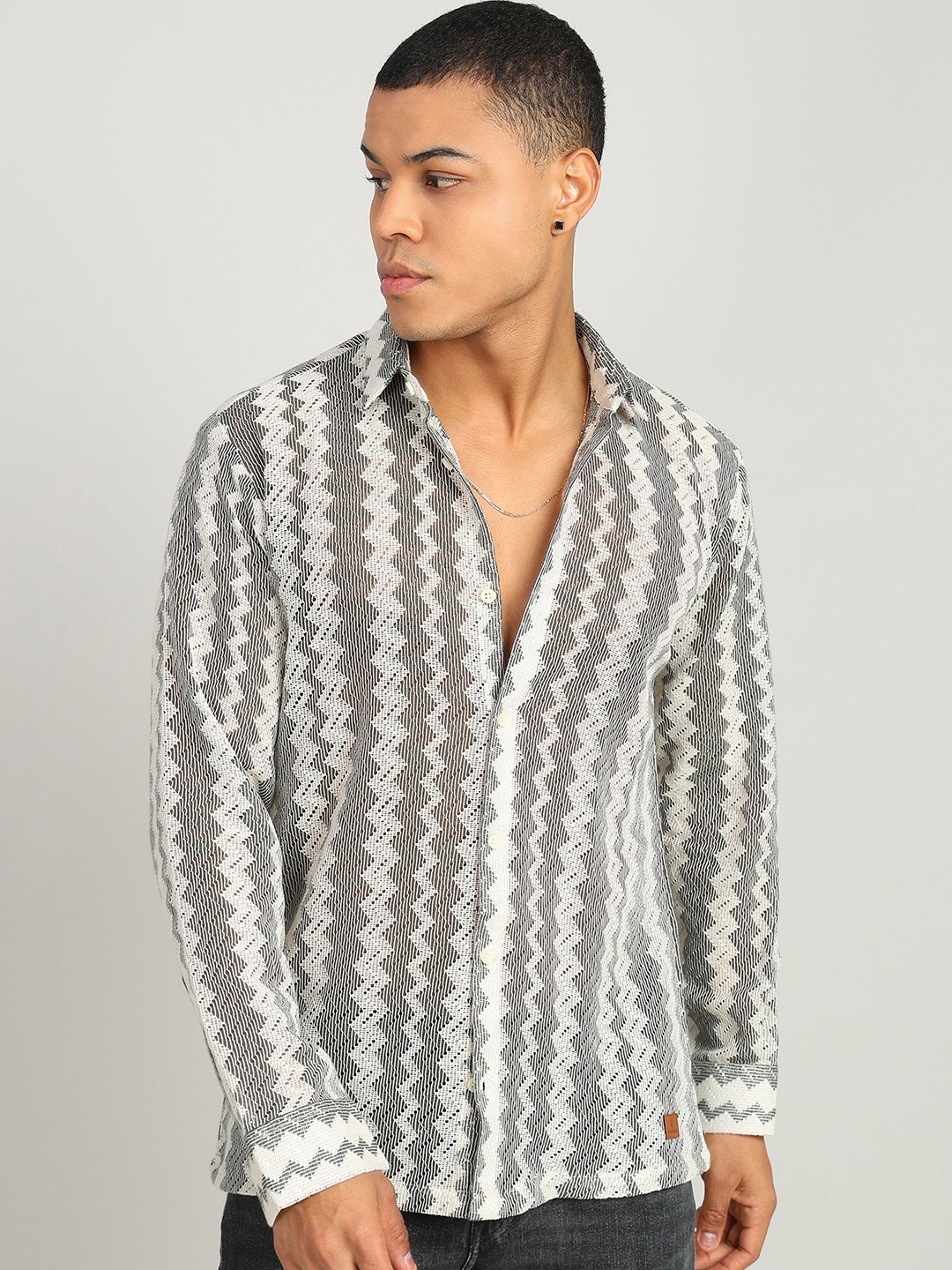 

FUBAR Men Slim Fit Chevron Printed Casual Shirt, Green
