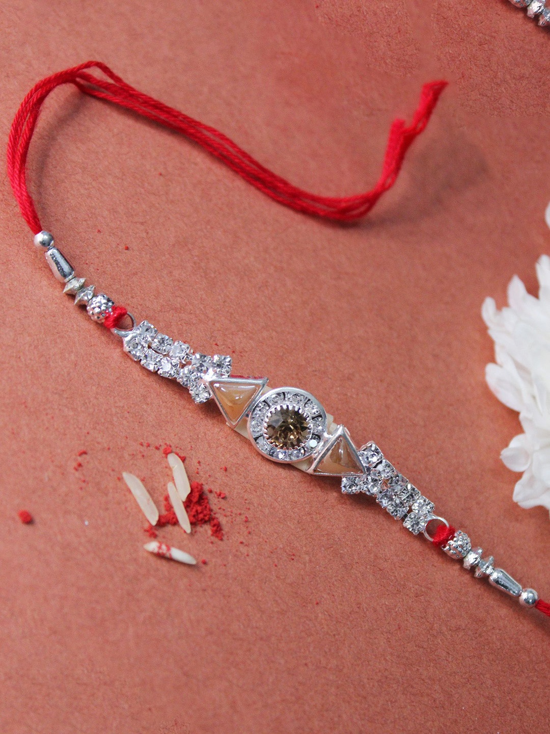 

Golden Kite Thread Rakhi, Red