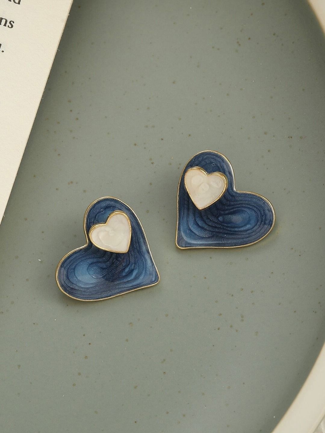 

FIMBUL Stainless Steel Heart Shaped Studs, Gold