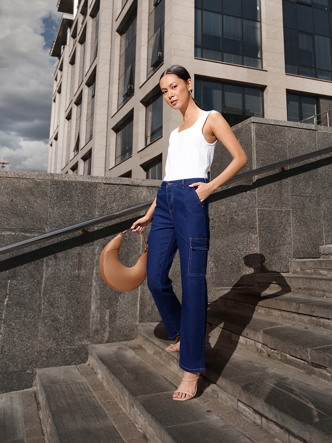 

Chemistry Women Slim Fit Stretchable Cargo Jeans, Navy blue