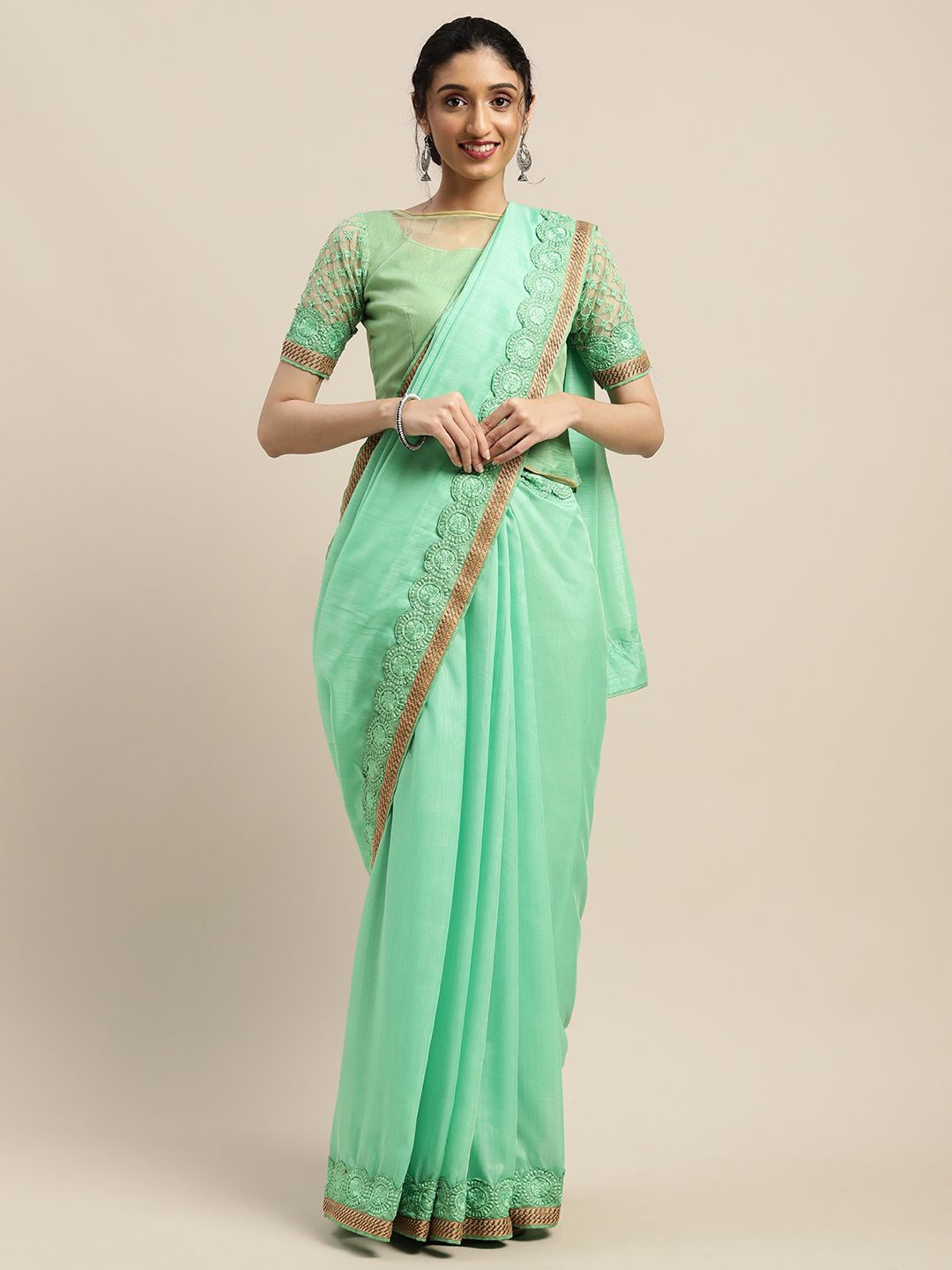 

KULNAARI Embroidered Green Saree