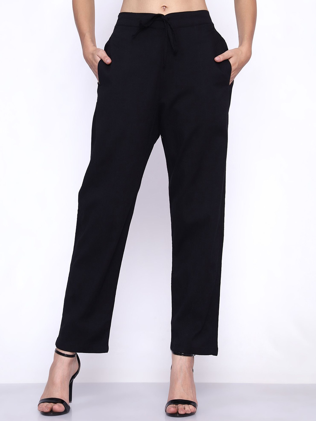 

Bhuja Women Regular Fit Mid Rise Trousers, Black