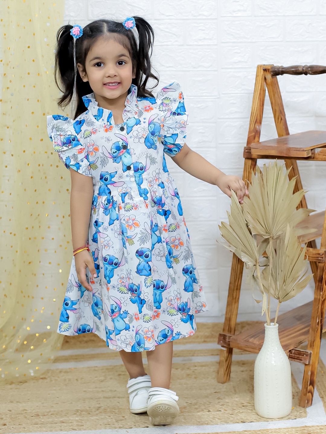 

UNBIND Girls Floral Printed Fit & Flare Dress, White