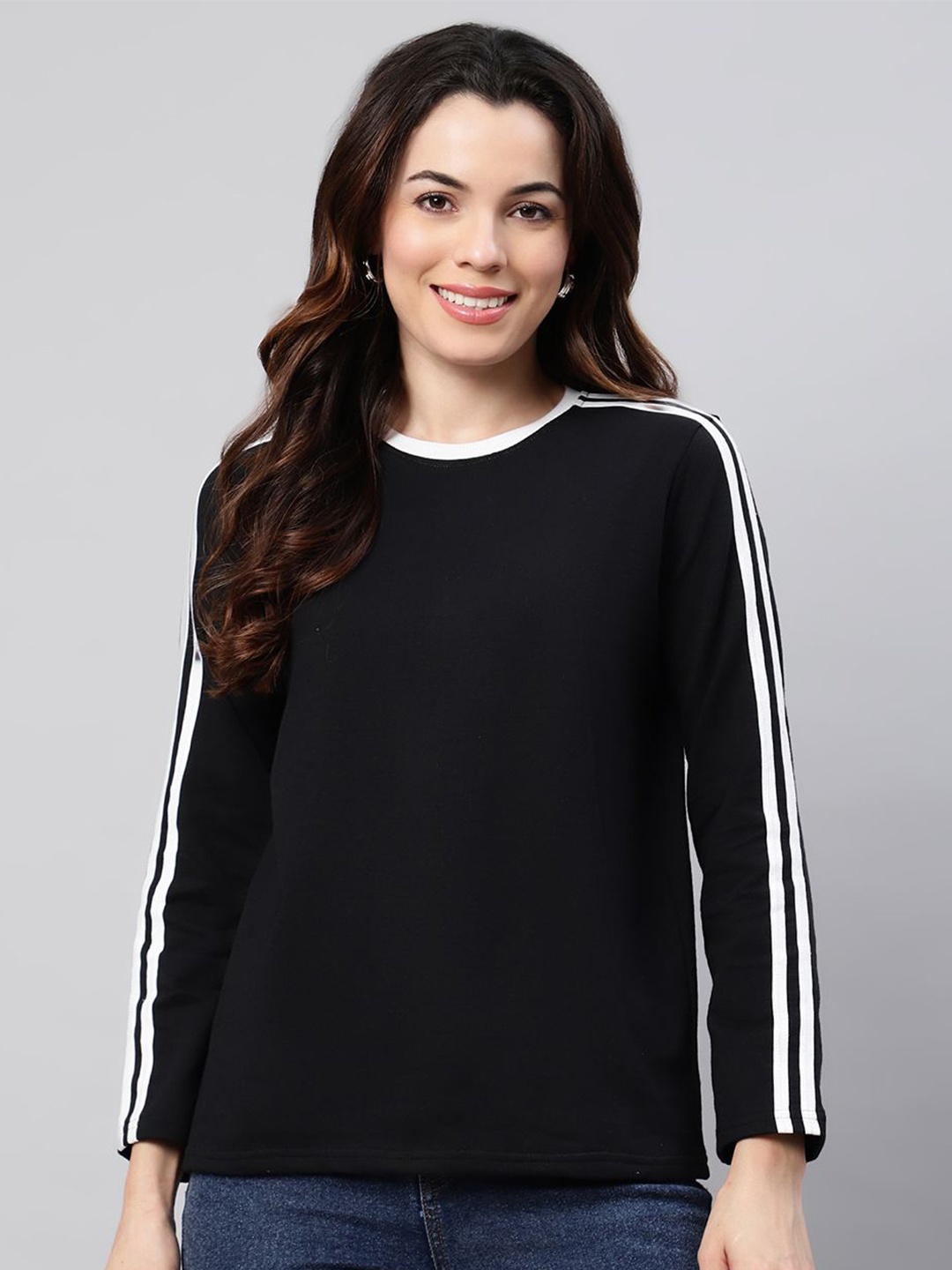 

UnaOne Women Solid Cotton Knitted Sweatshirt, Black