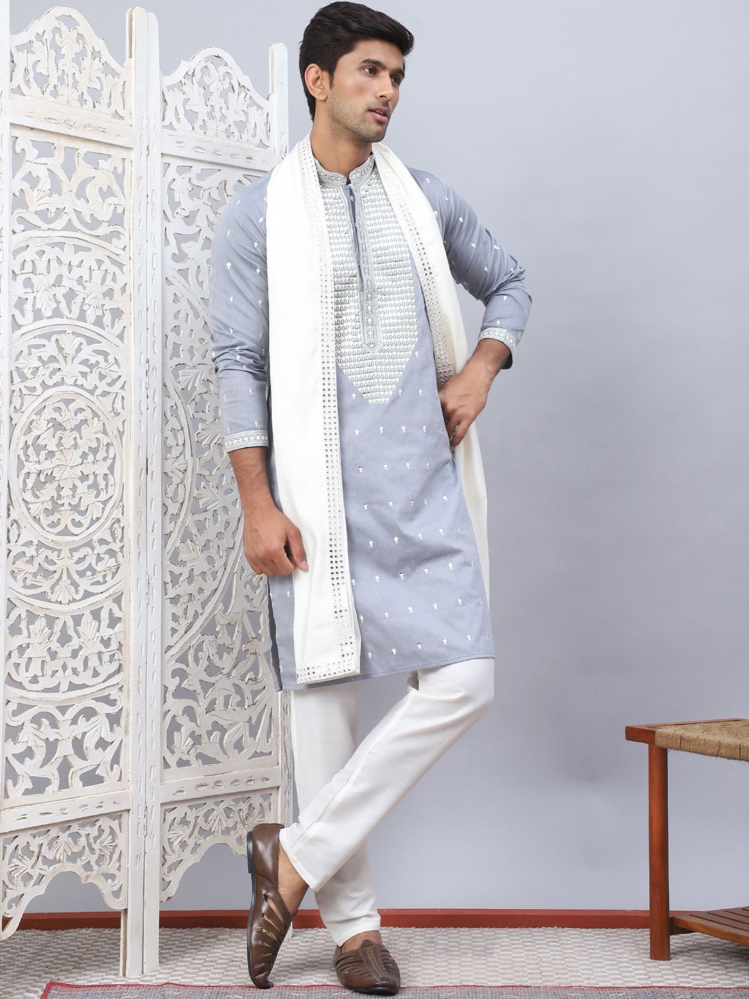 

Jompers Ethnic Motifs Embroidered Sequinned Cotton Silk Kurta with Pyjamas & Dupatta, Grey