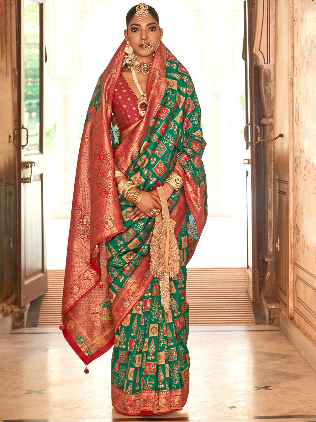 

MySilkLove Handloom Patola Saree, Green