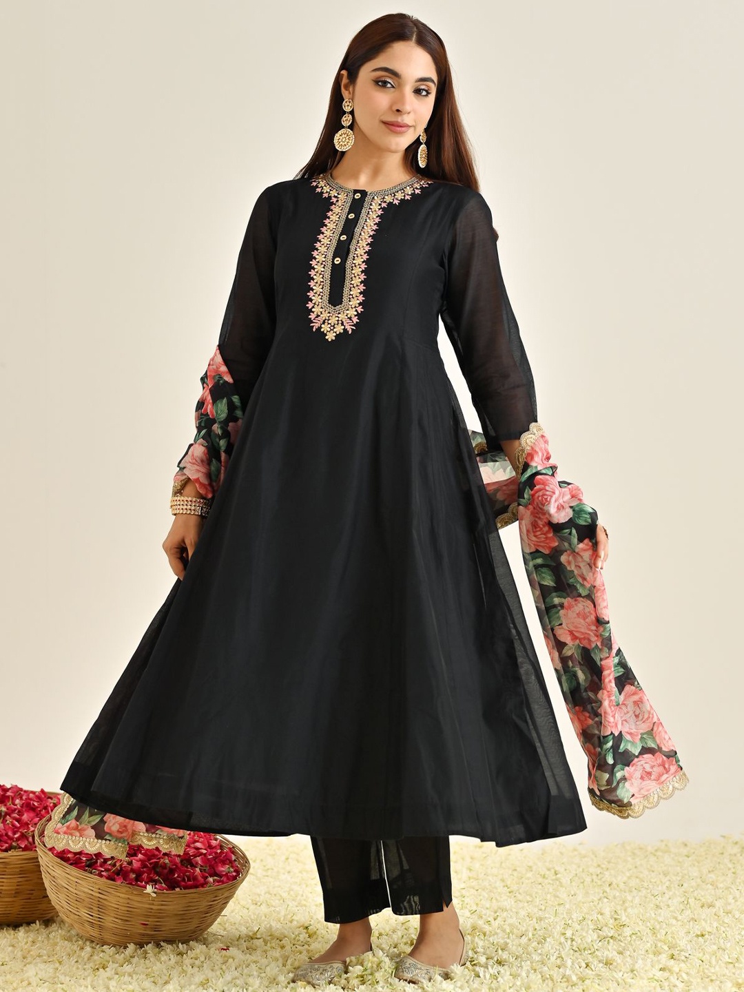 

Rustorange Floral Yoke Design Thread Work Anarkali Panelled Kurta With Trousers & Dupatta, Black