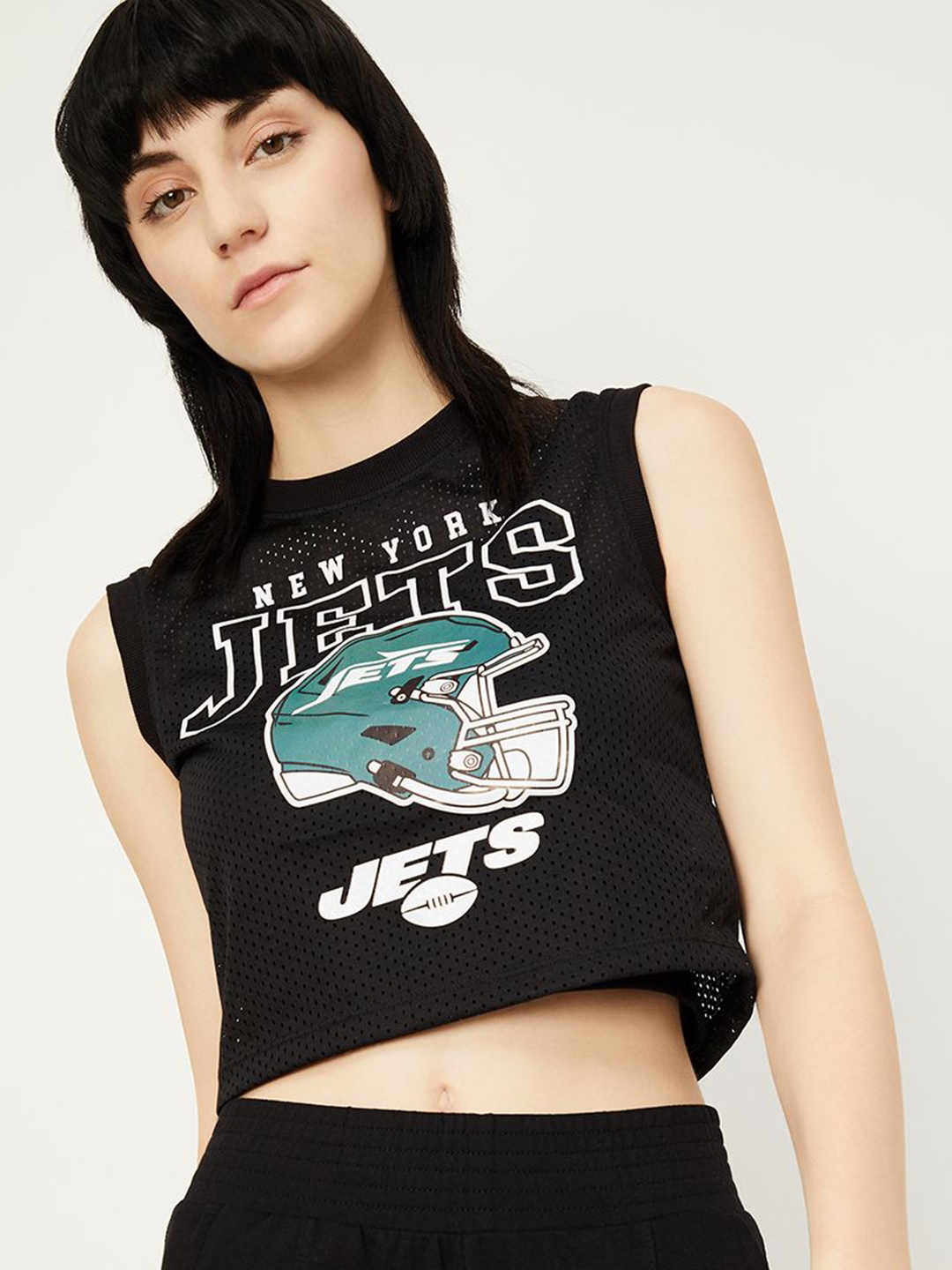 

max Women Graphic Printed Round Neck T-Shirt, Black