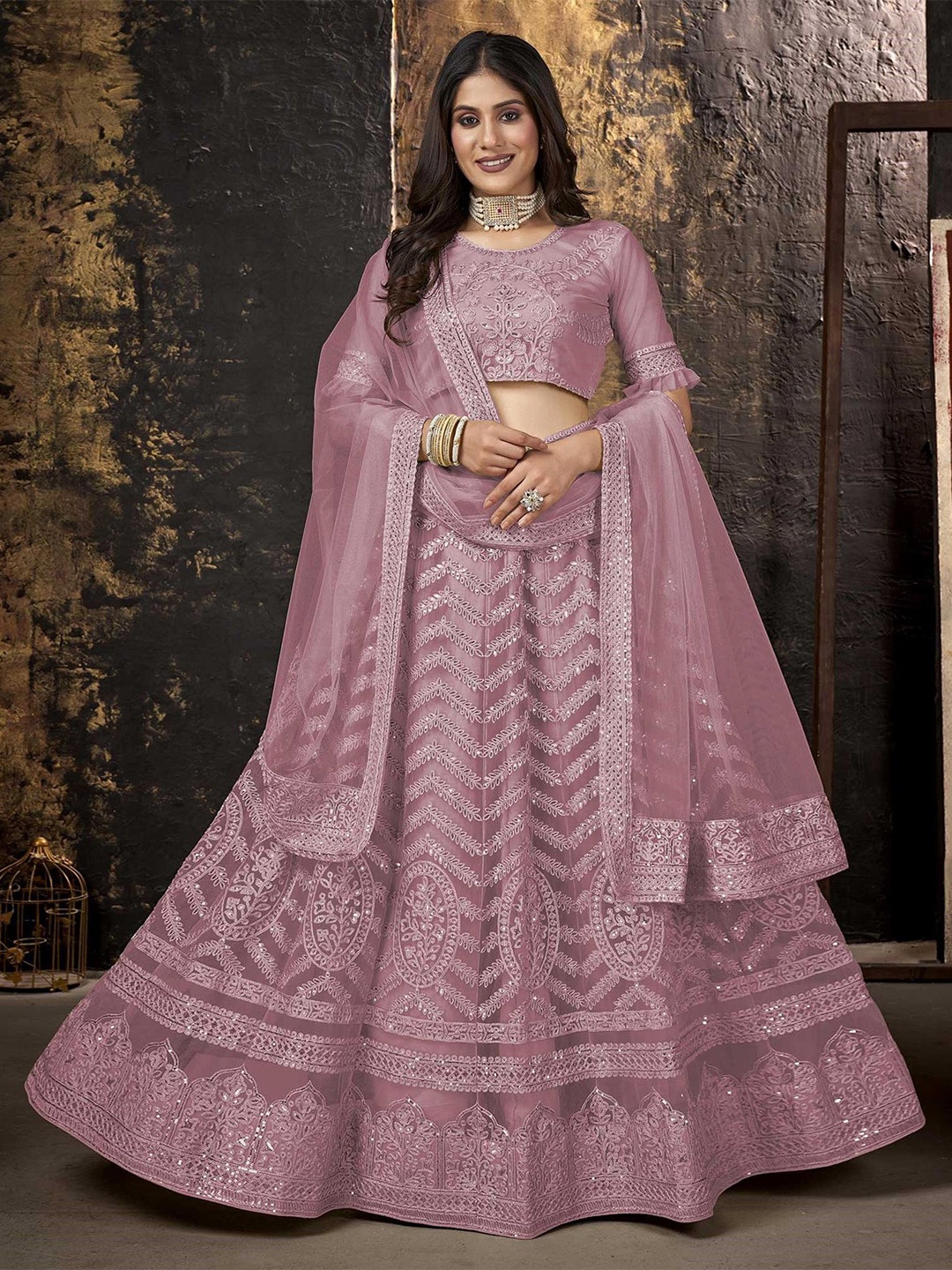 

Cute fellow Embroidered Thread Work Semi-Stitched Lehenga & Unstitched Blouse With Dupatta, Pink