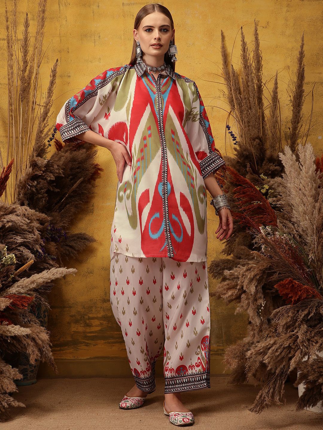 

indo street Printed Shirt Collar Tunic With Palazzo, Cream