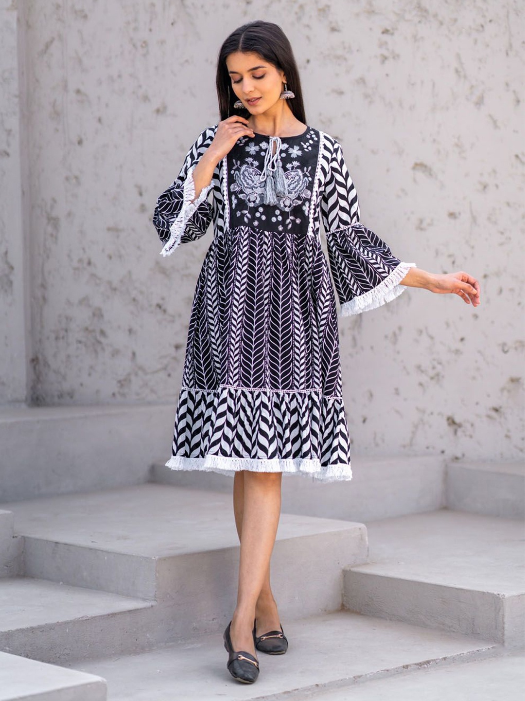 

Meena Bazaar Printed Tie-Up Neck Bell Sleeve Fit & Flare Dress, Black