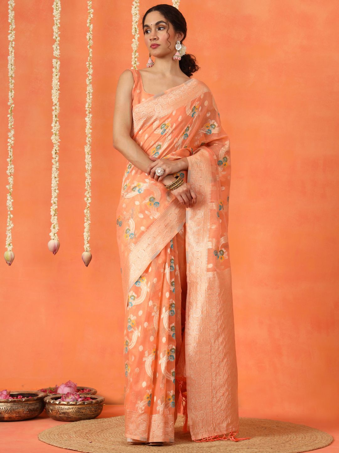 

Tikhi Imli Ethnic Motifs Zari Art Silk Saree, Peach