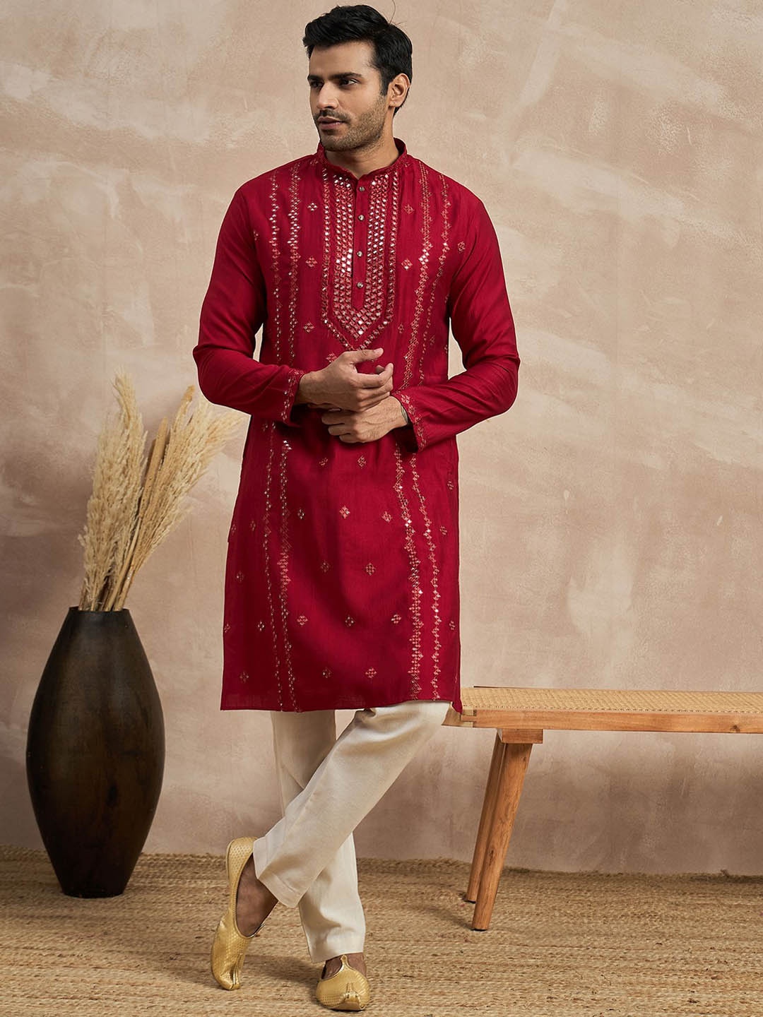 

Anouk Geometric Embroidered Mandarin Collar Mirror Work Straight Kurta, Red