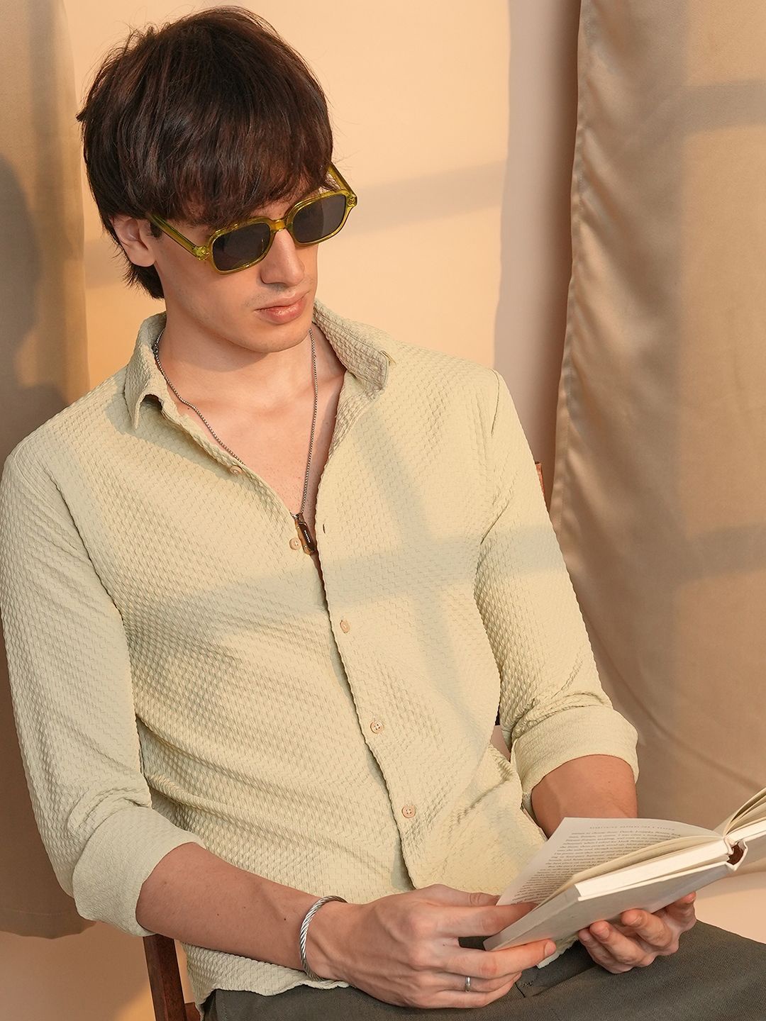 

Campus Sutra Men Comfort Textured Opaque Casual Shirt, Cream