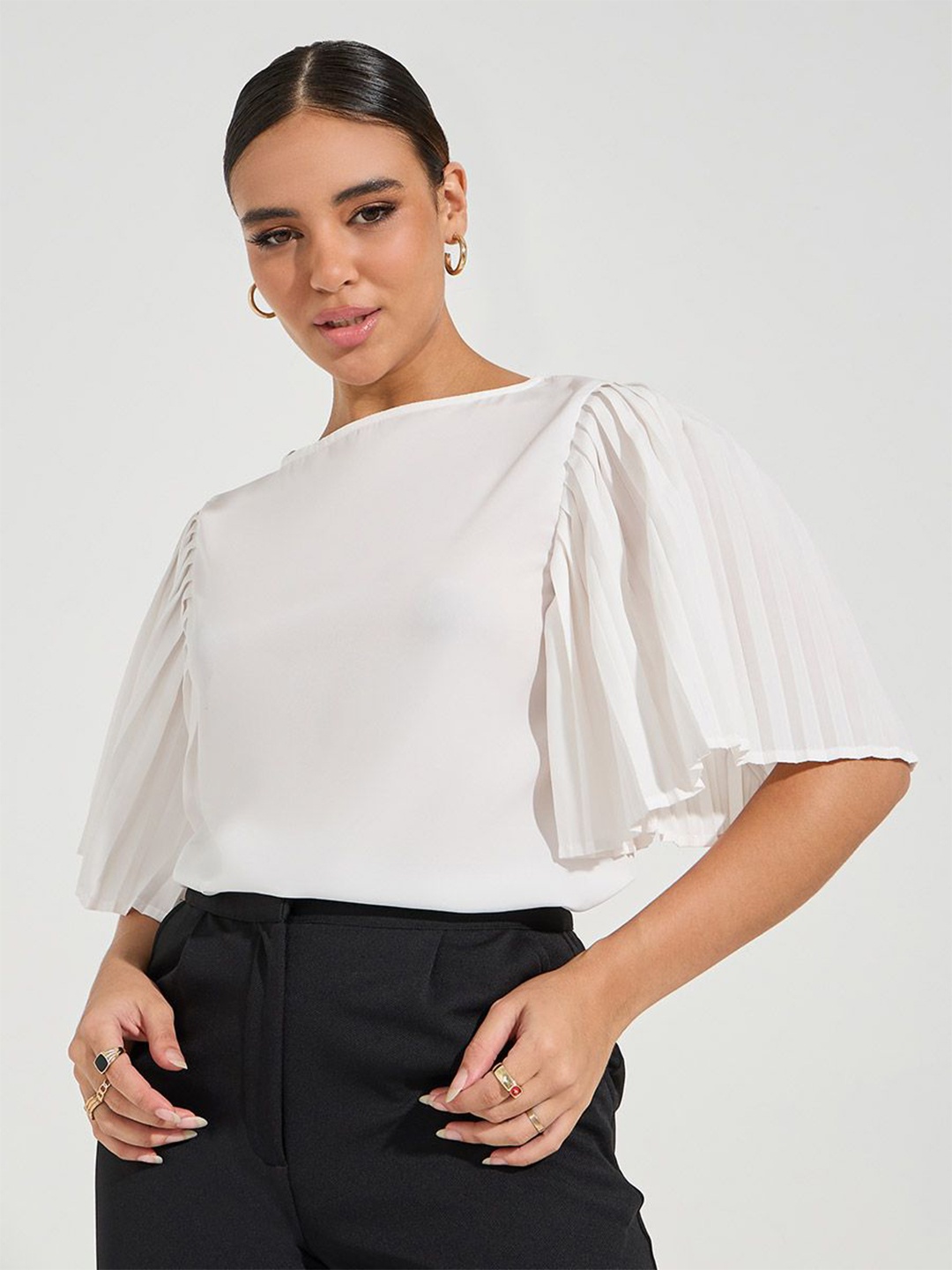 

Styli Women Solid Accordion Pleats Boat Neck Top, Off white