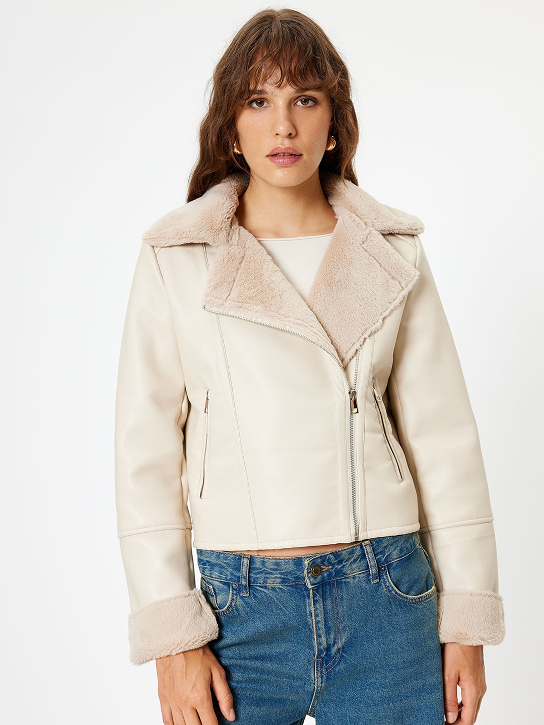 

Koton Women Solid Lapel Collar Tailored Jacket, Beige