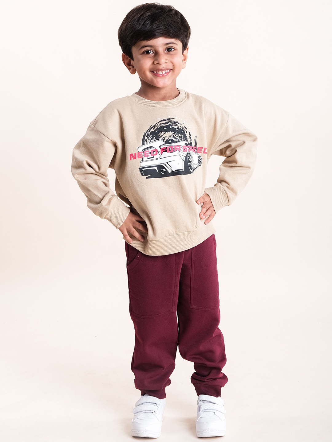

KiddoPanti Boys Printed Long Sleeves Sweatshirt With Joggers, Beige
