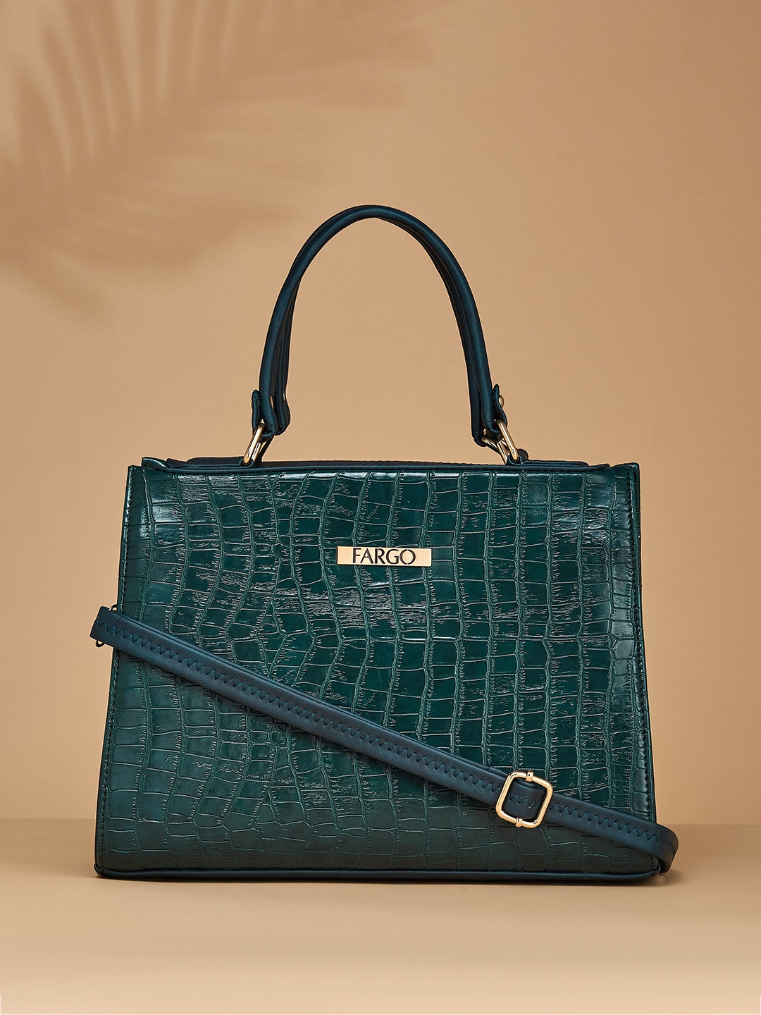 

FARGO Textured Structured Handheld Bag, Green