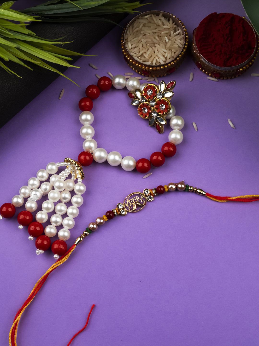 

StileAdda Thread Rakhi, Maroon