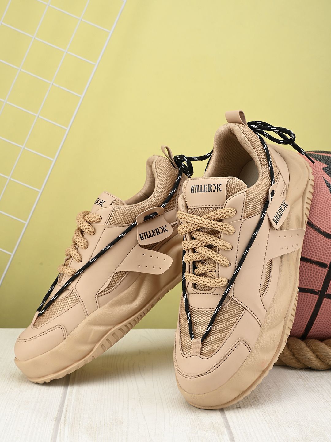 

Killer Men Lace-Up Sneakers, Beige