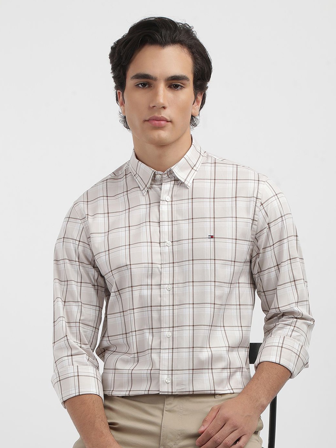 

Tommy Hilfiger Men Windowpane Checked Casual Shirt, Off white