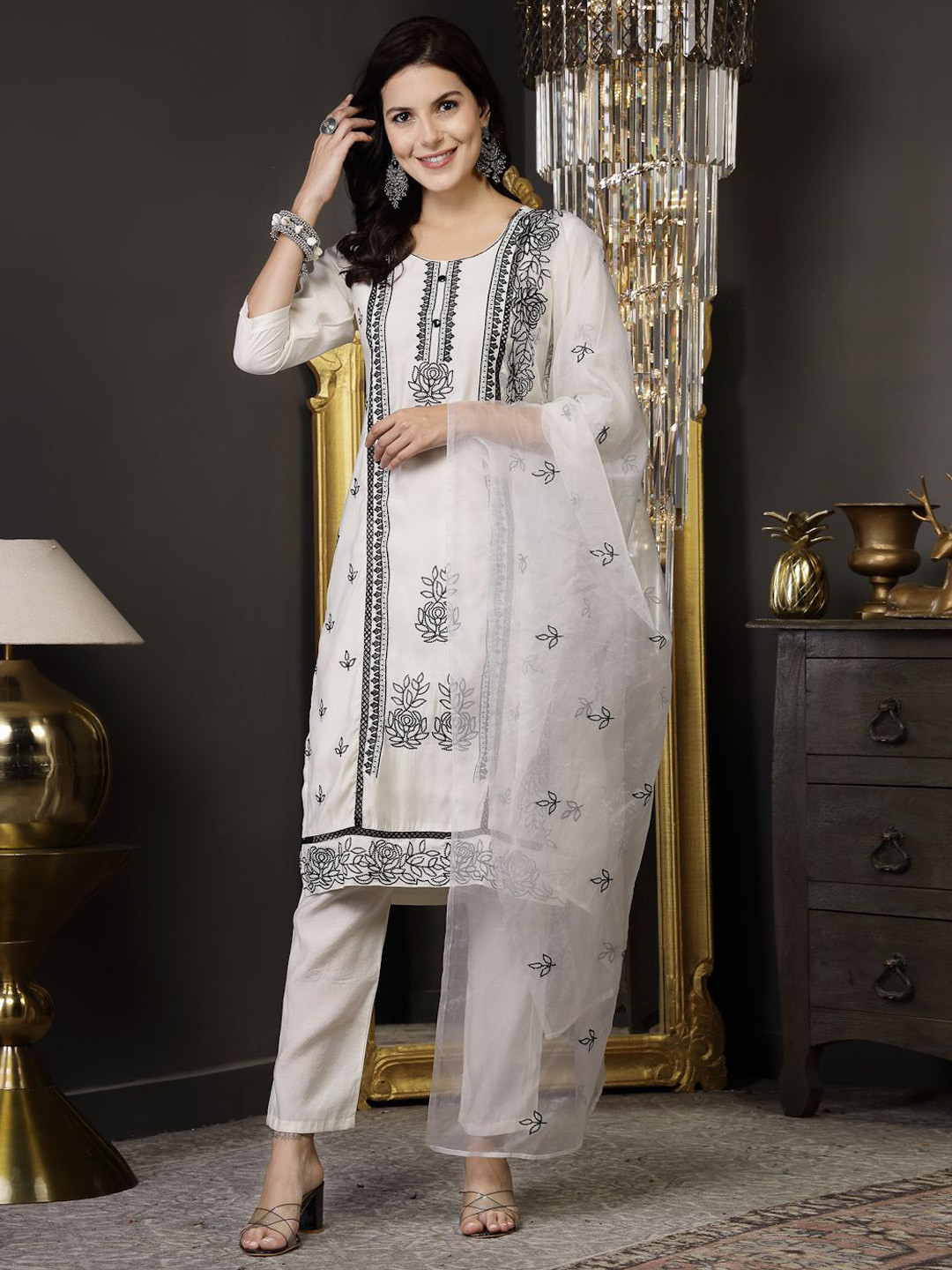 

Stylum White & Black Floral Embroidered Straight Kurta & Trousers With Dupatta