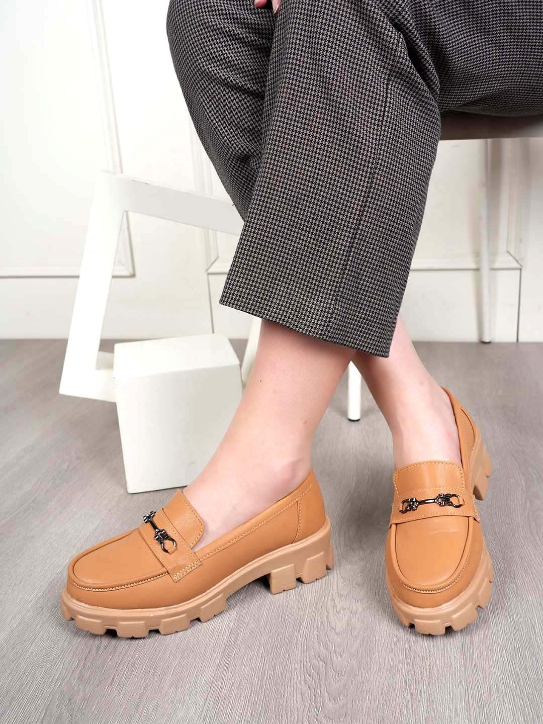 

DressBerry Women Fashion Slip-On Loafers With Buckles, Tan