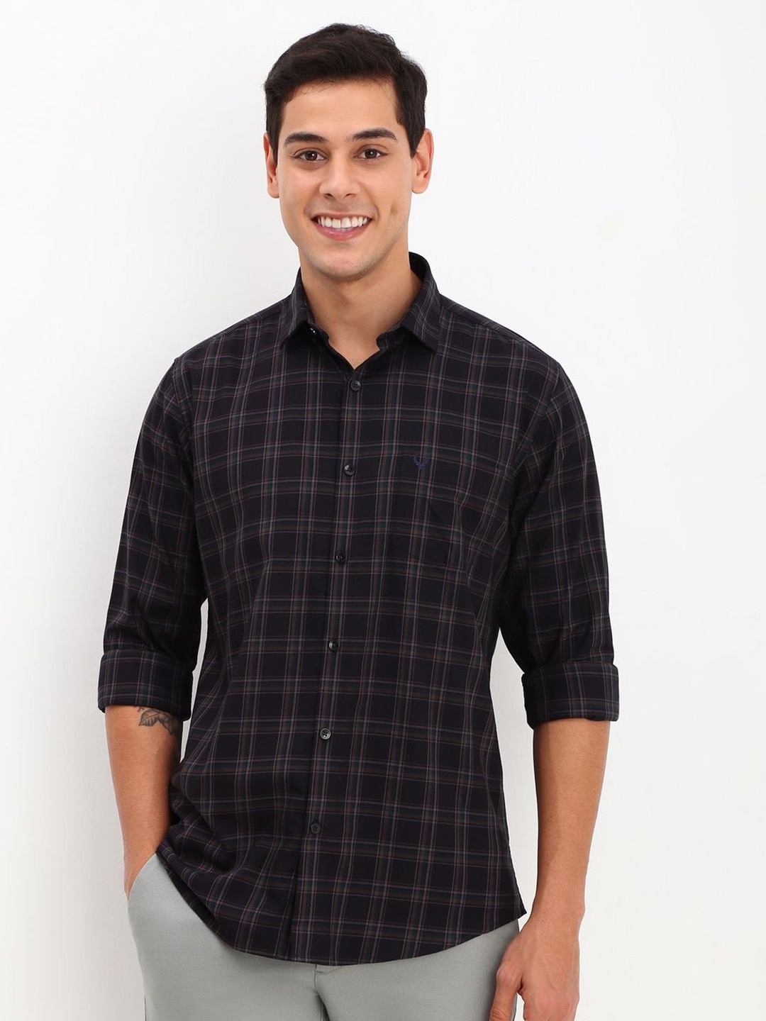 

Allen Solly Men Spread Collar Tartan Checked Cotton Slim Fit Casual Shirt, Black