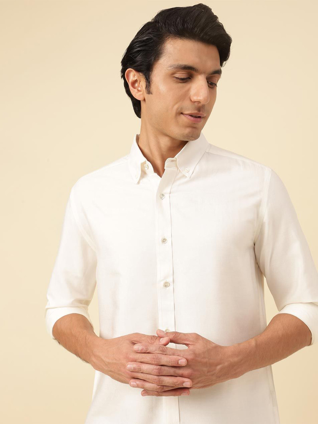 

Fabindia Men Comfort Solid Button-Down Collar Relaxed Fit Casual Shirt, White