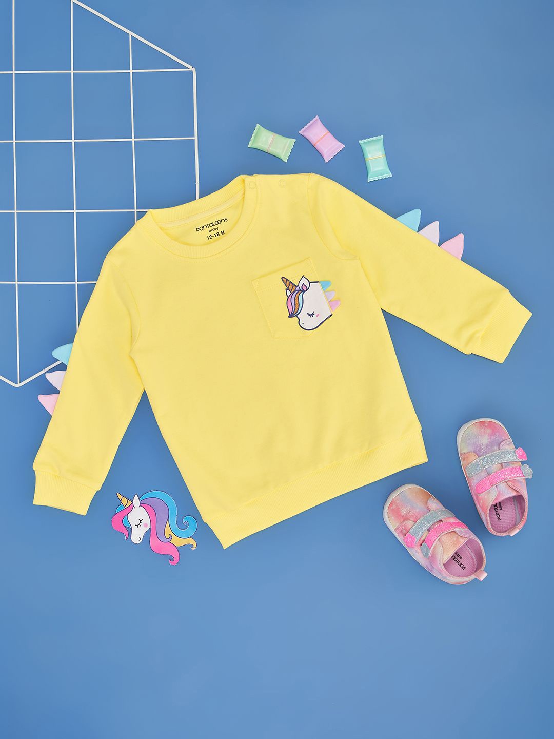 

Pantaloons Baby Girls Embellished Sweatshirt, Yellow