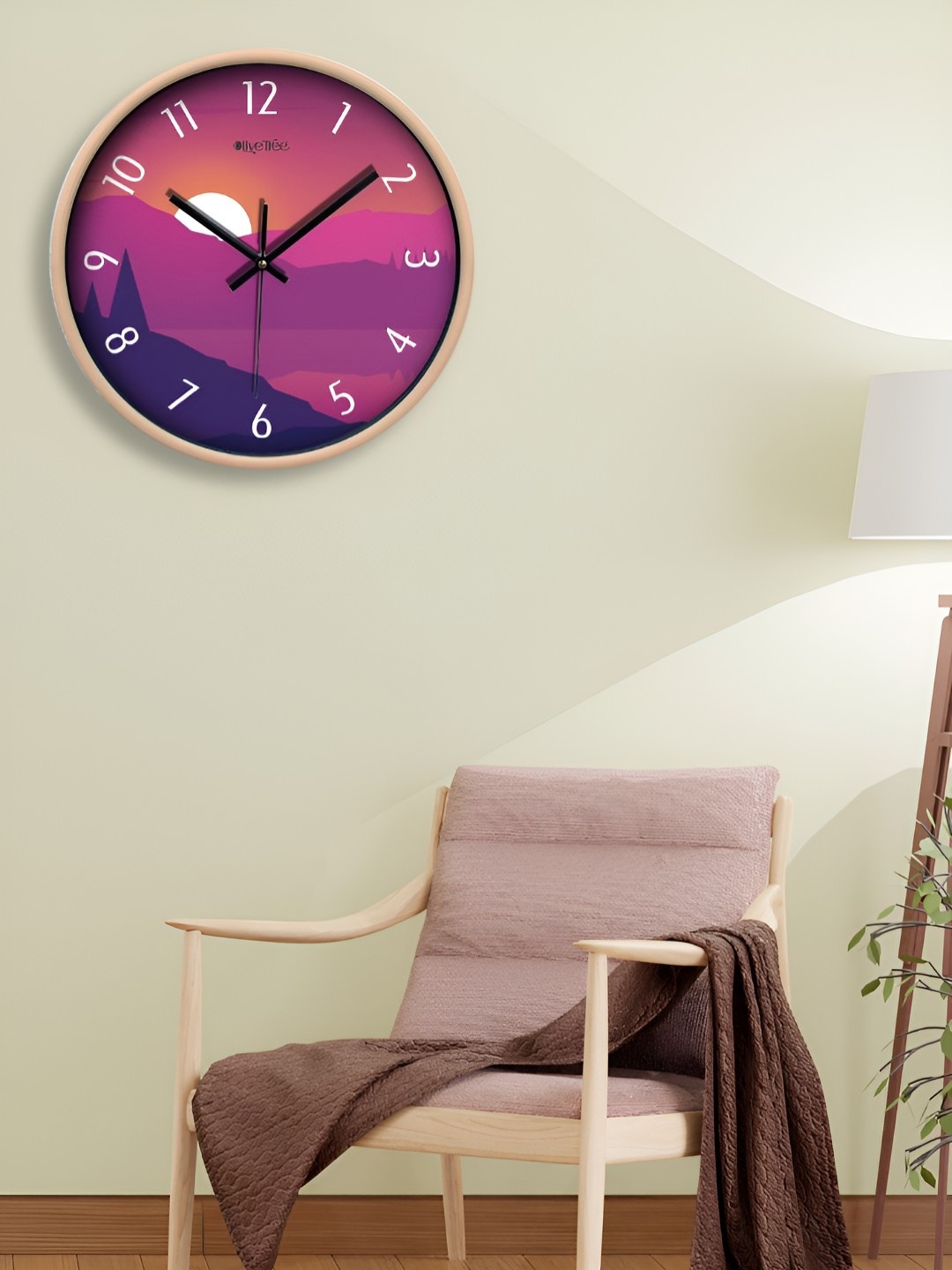 

OLIVE TREE Cream-Coloured & Purple Printed Analogue Contemporary Wall Clock