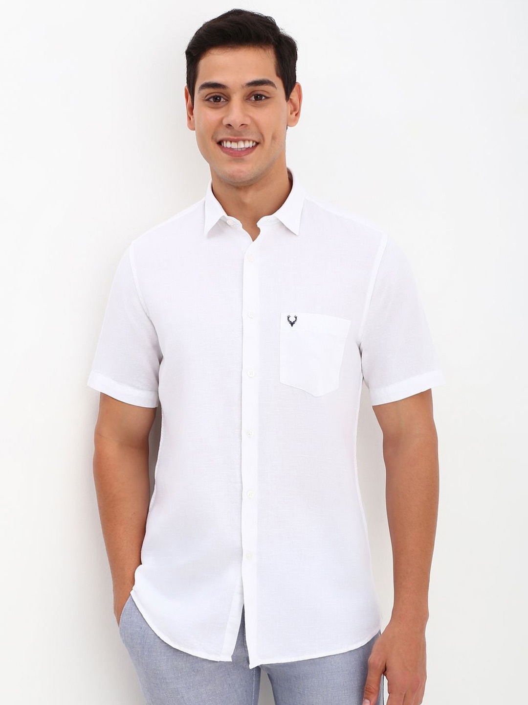 

Allen Solly Men Spread Collar Solid Cotton Linen Slim Fit Casual Shirt, White