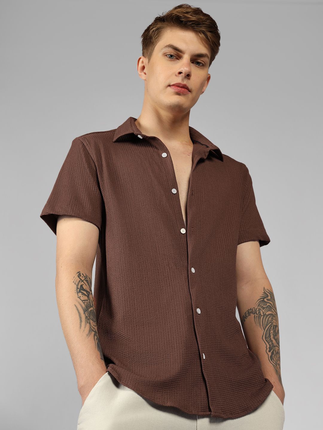 

Dennis Lingo Men Spread Collar Textured Casual Shirt, Brown