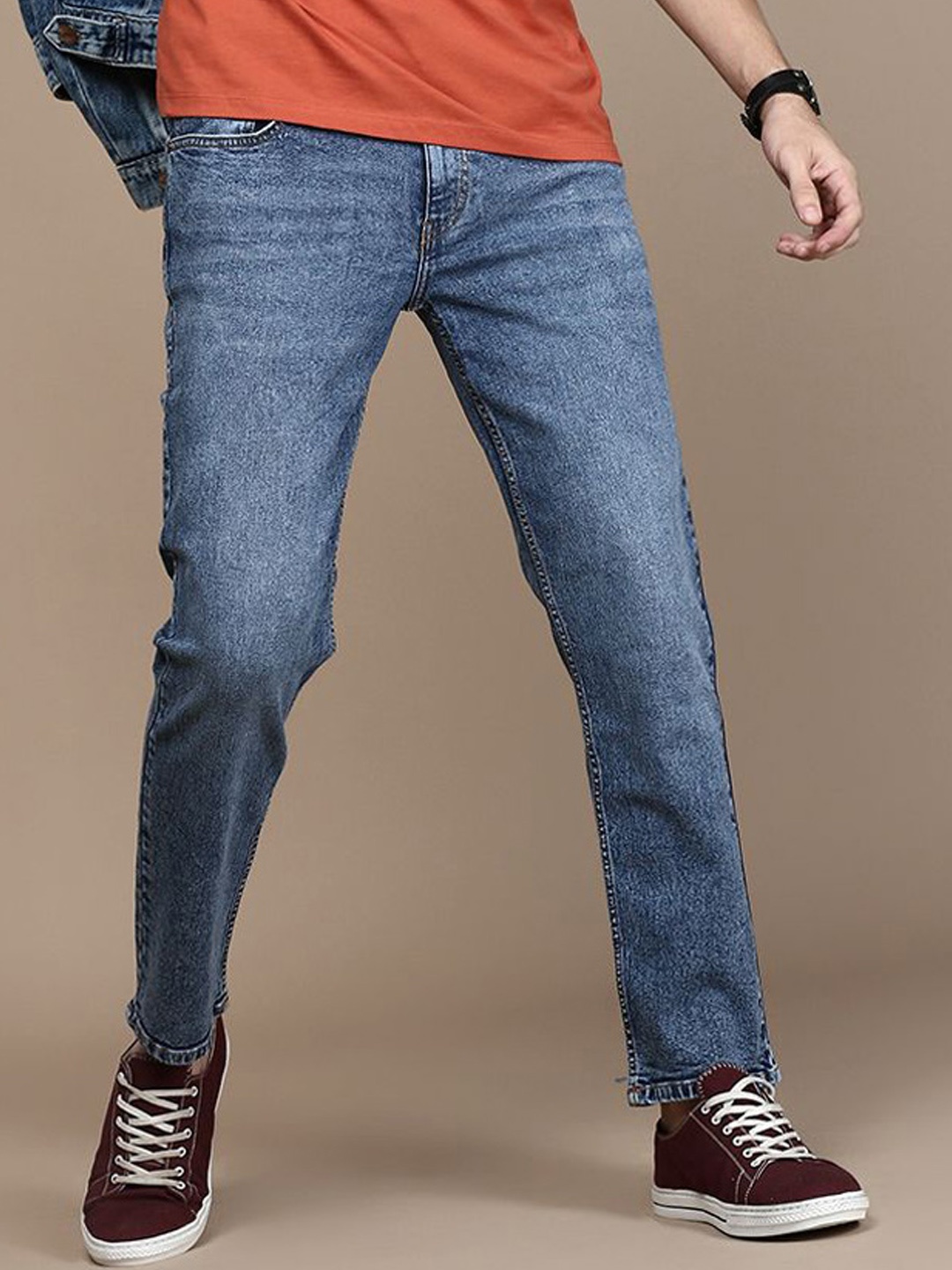 

The Roadster Lifestyle Co Light Faded Jeans, Blue